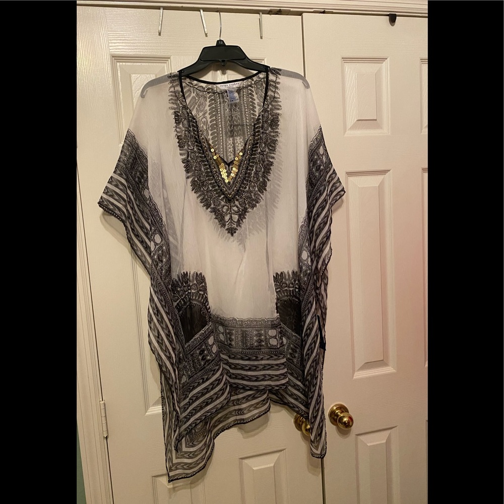 New-Peter Nygard Short Sleeve Séquense Design Top